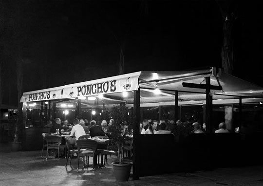 Restaurante Poncho's terraza